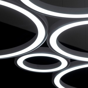 Lámpara Suspensión Ripple Cluster Artemide con un diseño moderno y único.