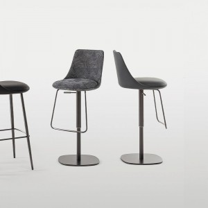 Taburete Itala too de Bonaldo. Sillas modernas. Mobiliario de diseño.