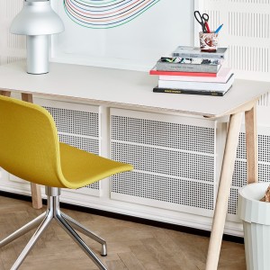 Escritorio Copenhague CPH90 de Hay moderno ideal para oficina.