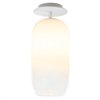 Lámpara techo Gople de Artemide con un diseño moderno y sofisticado.