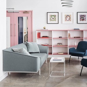 Sofá Seam de Prostoria. Sofas diseño en Muebles Lluesma.