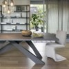 Mesa fija Big Table con acabados en arcilla Bonaldo. Ideal para salón.