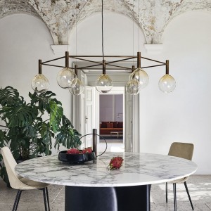 Mesa Mellow redonda de Bonaldo. Mobiliario de diseño italiano.