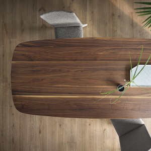 Mesa Octa redondeada de Bonaldo. Diseño italiano en variedad de acabados.