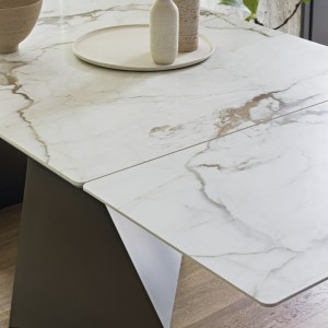 Mesa Prora extensible de Bonaldo. Mobiliario de diseño para interiores.
