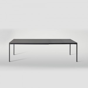 Mesa Zen extensible de Bonaldo. Mobiliario de diseño moderno italiano.
