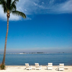 Butaca Adirondack Flat de Loll Designs. Productos hechos con material reciclado.