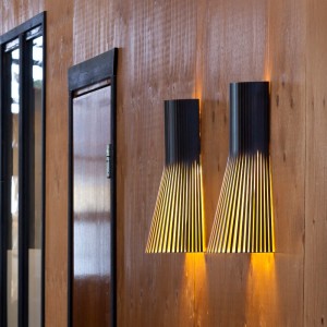 Aplique de pared moderno Secto Small 4231