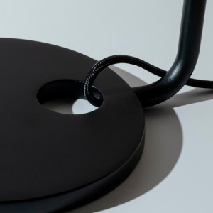 Lampara de pie moderna Secto Petite 4610