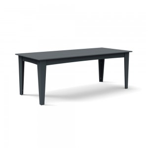 Mesa de comedor Alfresco de Loll Designs. Productos hechos con material reciclado.