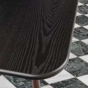 Mesa comedor Arch de GTV Thonet Vienna. Mesas modernas para salón y comedor.