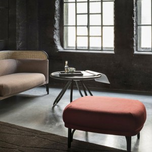 Mesa Auxiliar Arch Madera de GTV Thonet Vienna. Mesitas para salón de diseño.