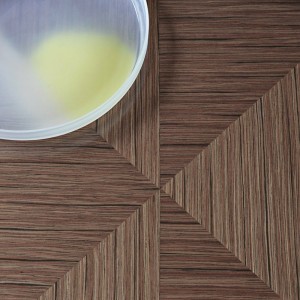 Mesa comedor Caryllon de GTV Thonet Vienna. Mesas rectangulares de comedor.