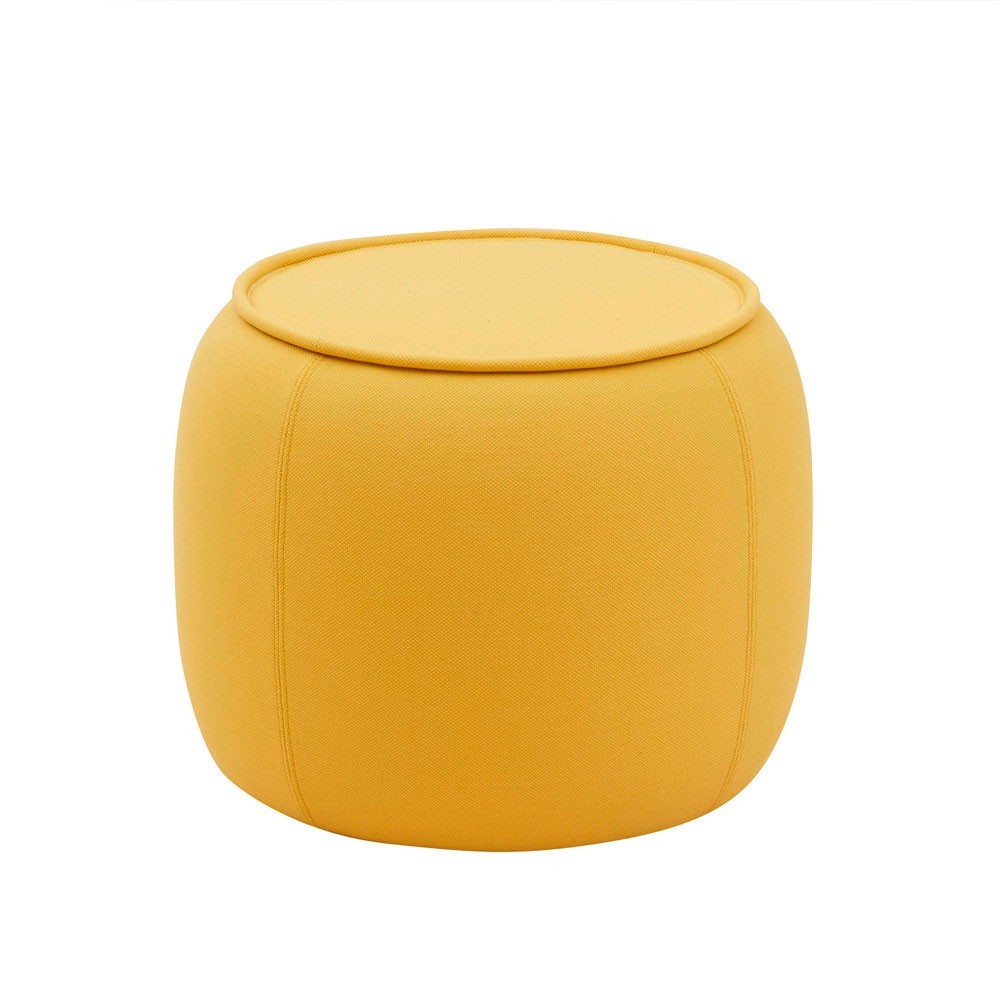 Pouf moderno Conga para salón de Softline. Butacas y poufs de diseño nórdico.