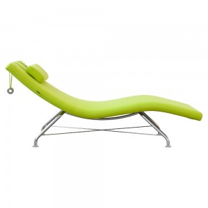 Silla relax lounge escultural de lineas elegantes Sense del fabricante Softline.