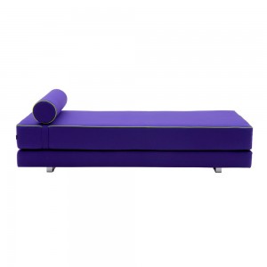 Sofá cama elegante Lubi para dormitorio de Softline. Sofacamas de una y dos plazas.