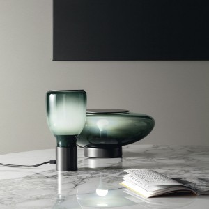 Lámpara Acquerelli Sobremesa de Bonaldo. Diseños para iluminación.