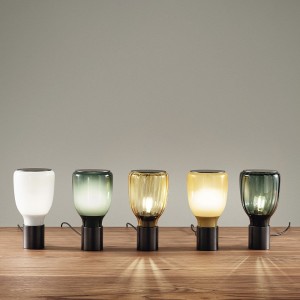 Lámpara Acquerelli Sobremesa de Bonaldo. Diseños para iluminación.