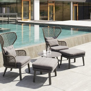 Pouf Emma Varaschin. Excelente diseño para espacios exteriores.