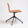 Silla Bob XL giratoria tapizada de Ondarreta. Sillas modernas.