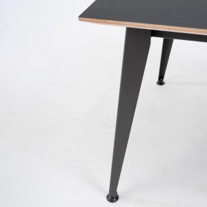 Mesa fija moderna Don de Ondarreta. Mobiliario de diseño. Mesas de interior.