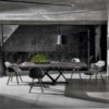 Mesa Millennium de madera o mármol de Bontempi. Muebles modernos italianos.