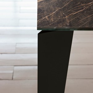 Mesa Cruz Extensible XXL de Bontempi. Muebles modernos italianos. Mesas modernas.