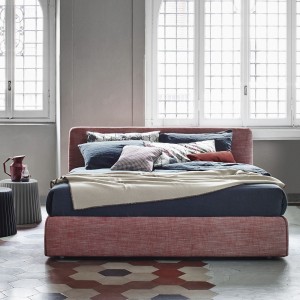 Cama Doble True de Bonaldo. Mobiliario de diseño de camas Matrimoniales.