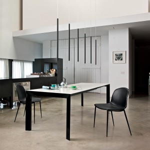 Mesa Genio Extensible Cerámica o Mármol de Bontempi. Mesas modernas de diseño.