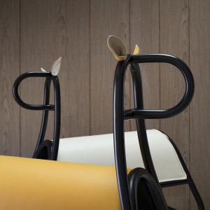 Balancín Furia de diseño GTV Thonet Vienna. Caballito infantil moderno.