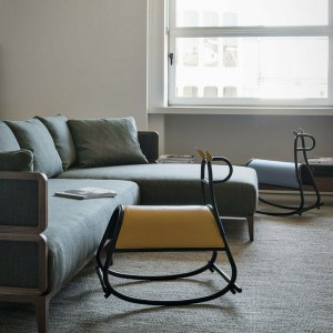 Balancín Furia de diseño GTV Thonet Vienna. Caballito infantil moderno.