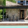 Mesa alta exteriores Fade de Plust Collection. Mobiliario original.
