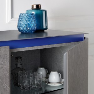 Aparador Cosmopolitan Cristal 244 de Bontempi. Muebles modernos italiano para salón.