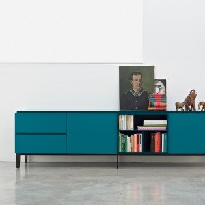 Aparador Cosmopolitan Cristal 244 de Bontempi. Muebles modernos italiano para salón.