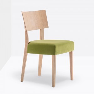 Silla Elle 452 de Pedrali. Sillas de diseño. Sillas tapizados para salón.