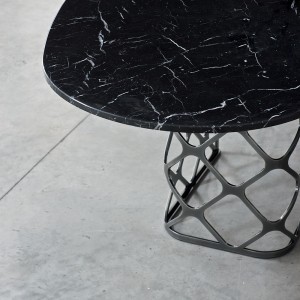 Mesa Majesty Elíptica Fija de Bontempi. Mesas de comedor de diseño italiano.