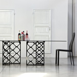 Mesa Majesty Rectangular de Bontempi. Mesas de comedor de diseño italiano.