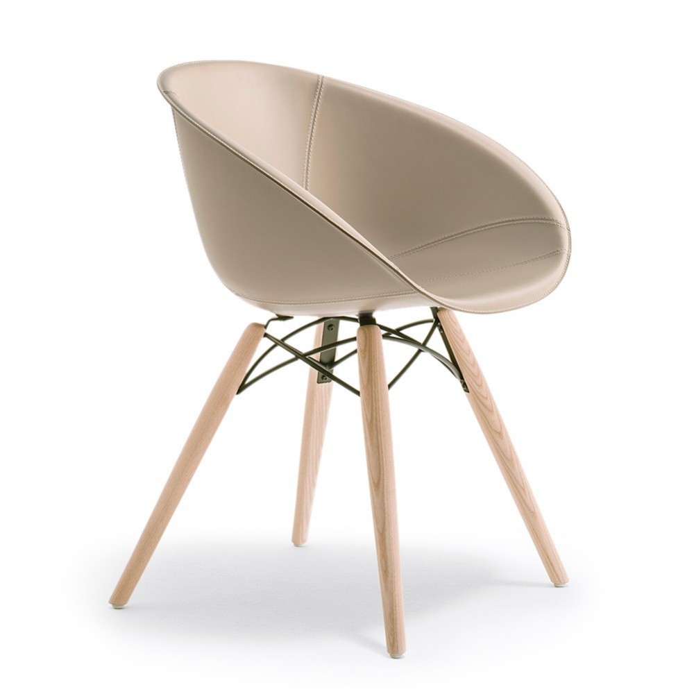 Sillón Gliss 904/F de Pedrali. Sillones de diseño. Sillones para salón.