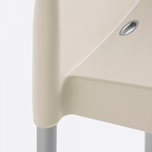 Silla Ice 800 de Pedrali. Sillas de diseño. Sillas plásticas de exterior.