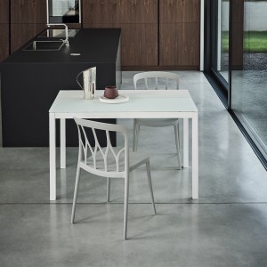 Silla Galaxy de Bontempi. Sillas de diseño para patio y jardín.