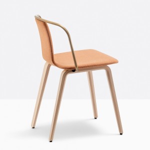 Silla Jamaica 2911 de Pedrali. Sillas de diseño. Sillas tapizadas modernas.