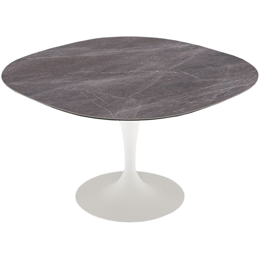 Mesa de exterior flute shaped de Sovet. Mesas outdoor con sobre de cerámica.