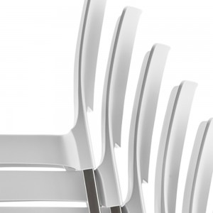 Silla Joi 870 de Pedrali. Sillas de diseño. Sillas de jardín y terraza.