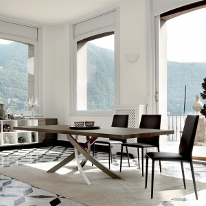 Silla Malik de Bontempi. Sillas y butacas de comedor de diseño contemporáneo.