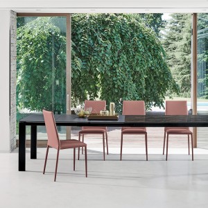 Silla Malik de Bontempi. Sillas y butacas de comedor de diseño contemporáneo.