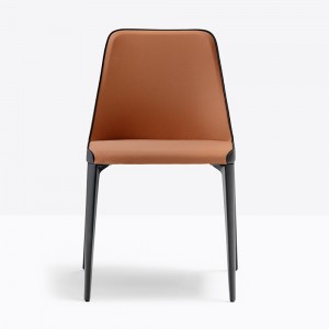 Silla Laja 880 de Pedrali. Sillas de diseño. Sillas tapizadas modernas.