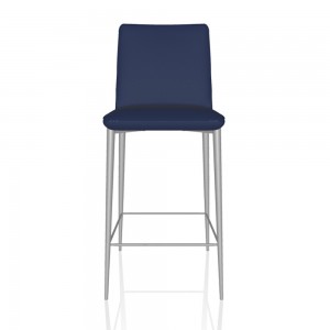 Taburete Nata de Bontempi. Sillas y taburetes de diseño. Muebles para comedor.