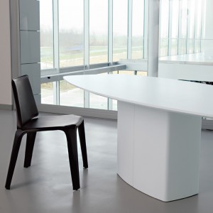 Silla Mood 720 de Pedrali. Sillas de diseño. Sillas tapizadas contract.