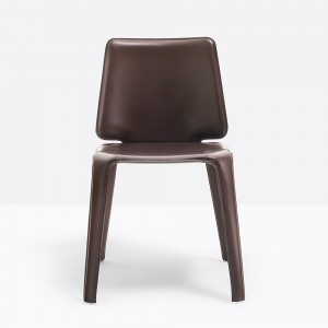 Silla Mood 720 de Pedrali. Sillas de diseño. Sillas tapizadas contract.