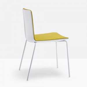 Silla Noa 725 de Pedrali. Sillas de diseño. Sillas para espacios contract.
